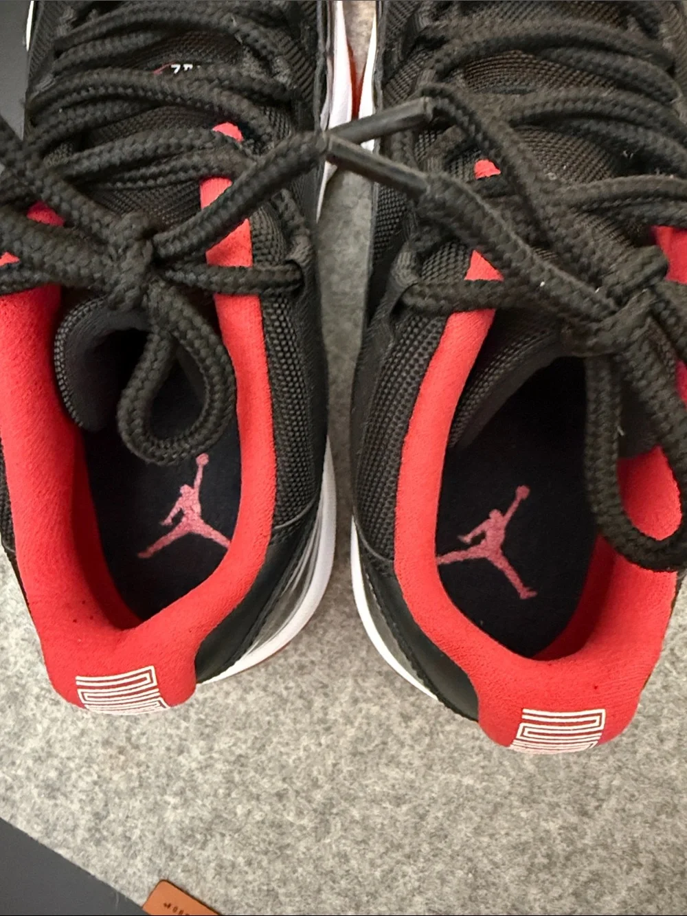 Air Jordan 11 Retro Low ‘Bred’, 10M